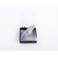 Камни и минералы №44 - Кианит