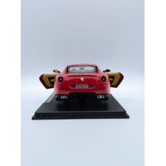 1:24 Масштабная модель FERRARI 599 GTB Fiorano 2006 Red