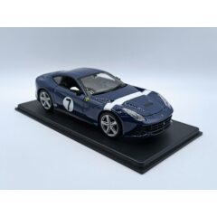 1:24 Масштабная модель FERRARI F12 Berlinetta 2012 Blue