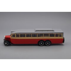 1:43 Масштабная модель ЯА-2 ЯГАЗ "Гигант" (1934), красный