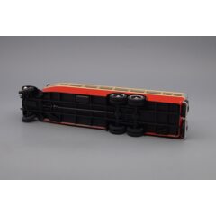 1:43 Масштабная модель ЯА-2 ЯГАЗ "Гигант" (1934), красный