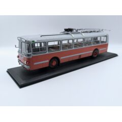 1:43 Масштабная модель Троллейбус ЗиУ-5 звезда с боксом