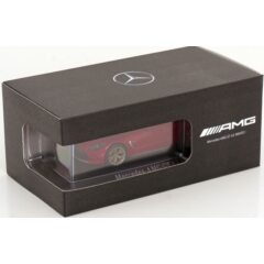 1:43 Масштабная модель MERCEDES-BENZ AMG GT63 (C192) 2023 Patagonia Red