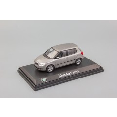 1:43 Масштабная модель Skoda Fabia II (2006) Cappuccino Beige Metallic