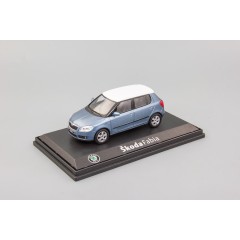1:43 Масштабная модель Skoda Fabia II (2006) Satin Grey Metallic
