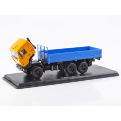 1:43 Масштабная модель КАМАЗ-43118 бортовой