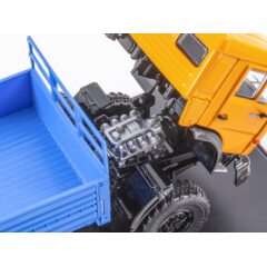 1:43 Масштабная модель КАМАЗ-43118 бортовой