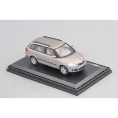 1:43 Масштабная модель Skoda Fabia II Combi Cappuccino Beige