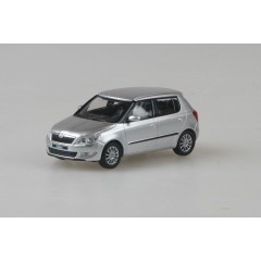 1:43 Масштабная модель Skoda Fabia II FL (2013) Brilliant Silver Metallic