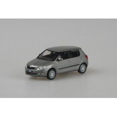 1:43 Масштабная модель Skoda Fabia II FL (2013) Cappuccino Beige Metallic