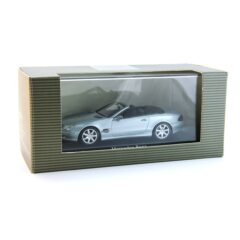 1:43 Масштабная модель Mercedes-Benz SL-Class (metallic grey)