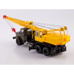 1:43 Масштабная модель Автокран КС-4561(250)