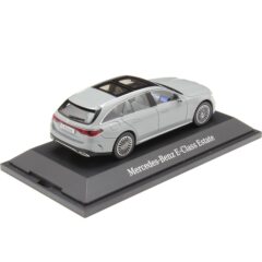 1:43 Масштабная модель MERCEDES-BENZ E-Class T-Model (S214) 2024 Gray