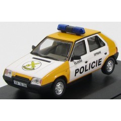 1:43 Масштабная модель Skoda Favorit 136L Vojenska Dopravni Policie 1992