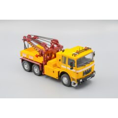 1:43 Kultowe Ciezarowki PRL-u №56 - RABA U26.256 Holownik