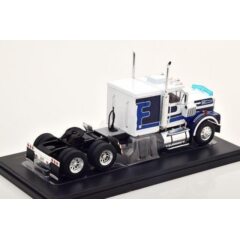 1:43 Масштабная модель MARMON CHDT 1980 White