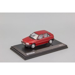 1:43 Масштабная модель Skoda Felicia (1994)  - Romantic Red