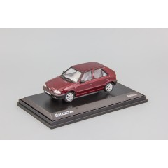 1:43 Масштабная модель Skoda Felicia (1994)  - Solitaire Red Metallic