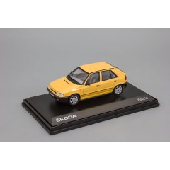 1:43 Масштабная модель Skoda Felicia (1994)  - Yellow Pastel