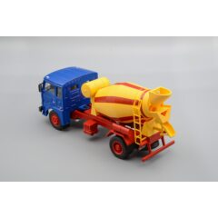 1:43 Kultowe Ciezarowki PRL-u №71 - JELCZ P 325 MS-31