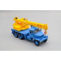 1:43 Kultowe Ciezarowki PRL-u №72 - PRAGA V3S AD80