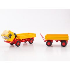 1:43 Масштабная модель КАЗ-4540 с прицепом ГКБ-8535