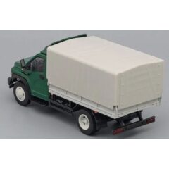 1:43 Масштабная модель ГАЗон C41R13 бортовой (с тентом и обтекателем), зеленый / серый