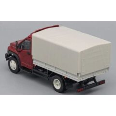 1:43 Масштабная модель ГАЗон C41R13 бортовой (с тентом и обтекателем), бордовый / серый