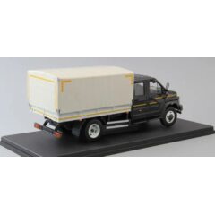 1:43 Масштабная модель ГАЗон C42R31 бортовой с тентом, черный / серый