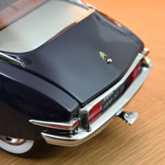 1:12 Масштабная модель CITROEN DS 19 1955 Purple/Champagne (тираж 500 шт.)