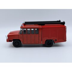 1:43 Kultowe Ciezarowki PRL-u №101 - IKARUS 526