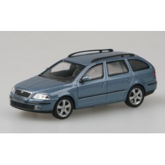 1:43 Масштабная модель Skoda Octavia Combi 2004 Satin Gray Metallic