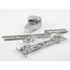 1:43 Сборная модель КРАЗ-258Б1 с полуприцепом ТЗ-22