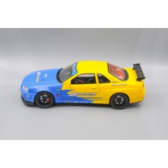 1:18 Модель Nissan Skyline GT-R, жёлтый, 26 см.