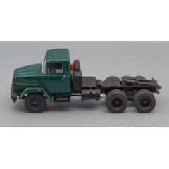 1:43 Масштабная модель КРАЗ 6444 седельный тягач (1985-1994), зелёный