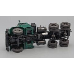 1:43 Масштабная модель КРАЗ 6444 седельный тягач (1985-1994), зелёный