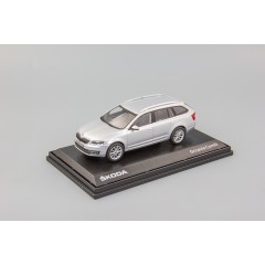 1:43 Масштабная модель Skoda Octavia III Combi 2013 Silver Brilliant Metallic