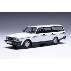 1:43 Масштабная модель VOLVO 240 GL Estate 1990 White