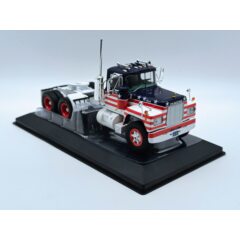 1:43 Масштабная модель MACK R-Series "Stars and Stripes" 1966 Blue/Red/White седельный тягач