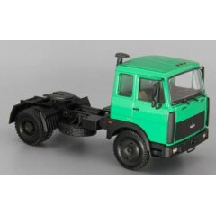 1:43 Масштабная модель МАЗ 54321 седельный тягач (1988-1991), зеленый