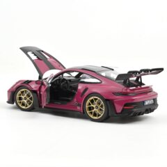 1:18 Масштабная модель PORSCHE 911 GT3 RS (992) "Weissach Package" 2022 Ruby Star