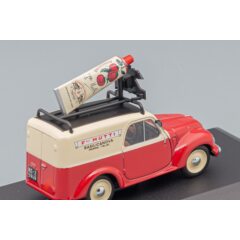 1:43 Масштабная модель FIAT 500c Furgoncino Van Mutti (1954), Red Cream