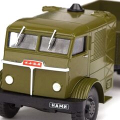 1:43 Автолегенды СССР Грузовики №20 - НАМИ-012