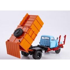 1:43 Масштабная модель Мусоровоз КО-413 (53)