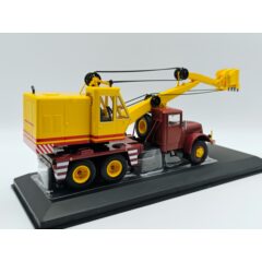 1:43 Масштабная модель TATRA 111 D-030 A (1958), Red/Yellow