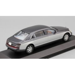 1:43 Масштабная модель MAYBACH 62, blue metallic / silver