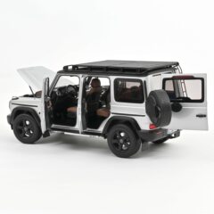 1:18 Масштабная модель MERCEDES-BENZ G-Class G500 Professional Line 4x4 (W465) 2024 Iridium Silver