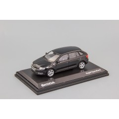 1:43 Масштабная модель Skoda Rapid Spaceback (2013)  Magic Black Metallic