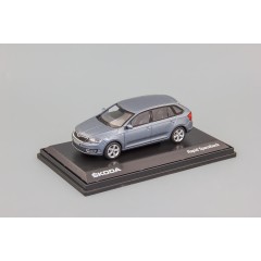 1:43 Масштабная модель Skoda Rapid Spaceback 2014 Platin Gray Metallic