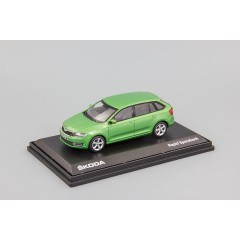 1:43 Масштабная модель Skoda Rapid Spaceback Rallye Green Metallic